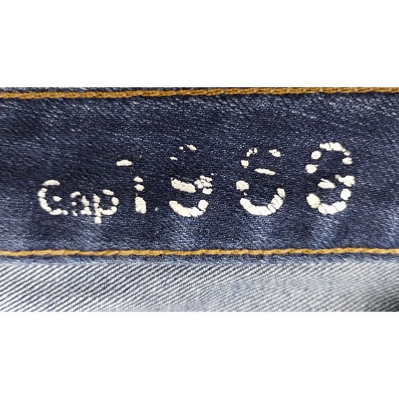 GAP 1969 Shorts Mens 30r Blue Dark Wash Perfect Boot Measured 32 - Picture 5 of 9